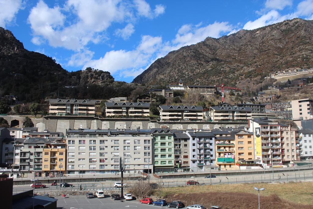 Hotel Pitiusa Andorra la Vella Esterno foto